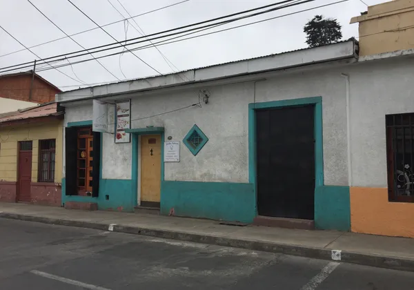 Fachada de la casa en calle Pinto, Coquimbo