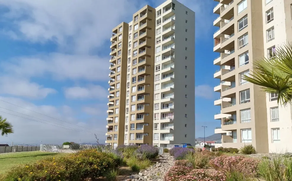 Fachada del Condominio Las Palmas, Tierras Blancas, Coquimbo