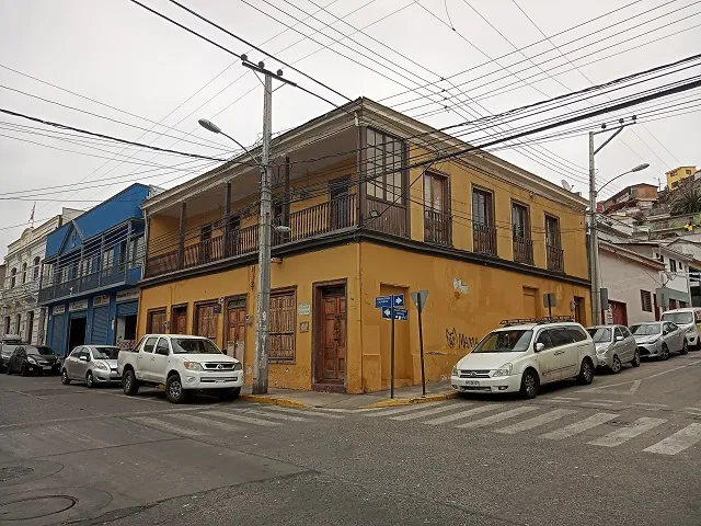 Fachada de la casa esquina Aldunate/Freire, Coquimbo